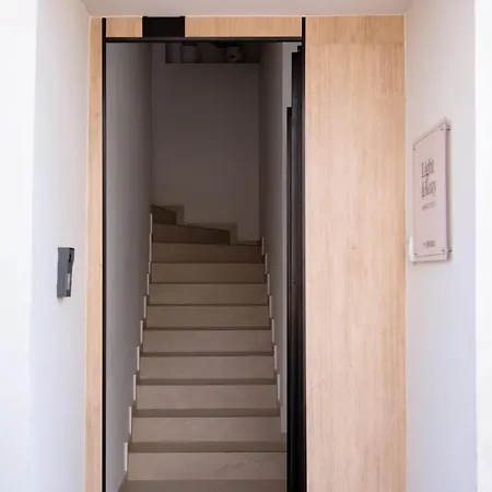 Light & Kozy - Luxury Apartman *
